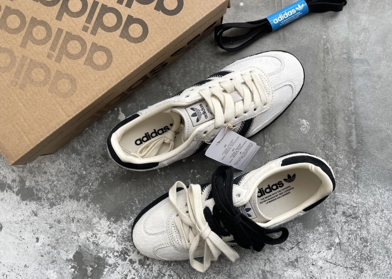 NewStyle Mxnxlo Blxhnxk Sneakers 192968
