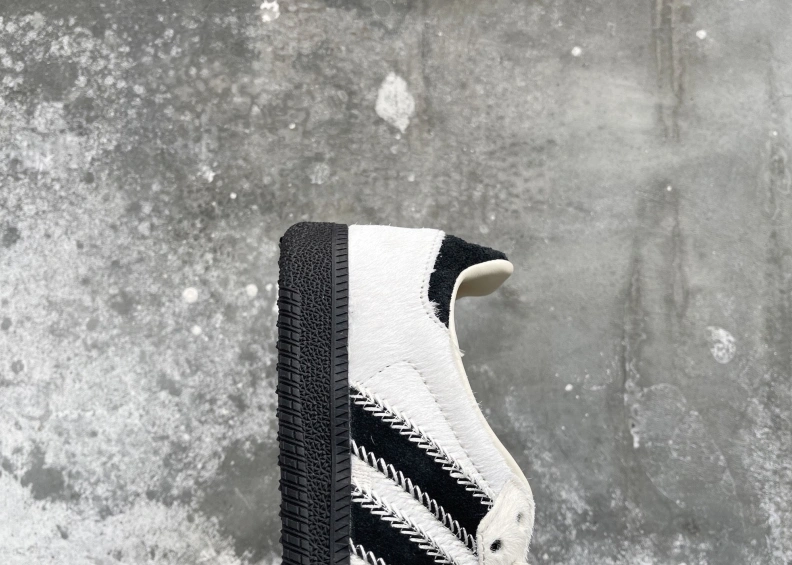 NewStyle Mxnxlo Blxhnxk Sneakers 192968