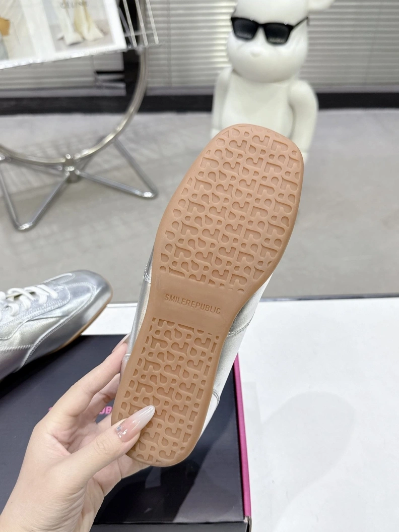 Othxr Sneakers Bright 211105
