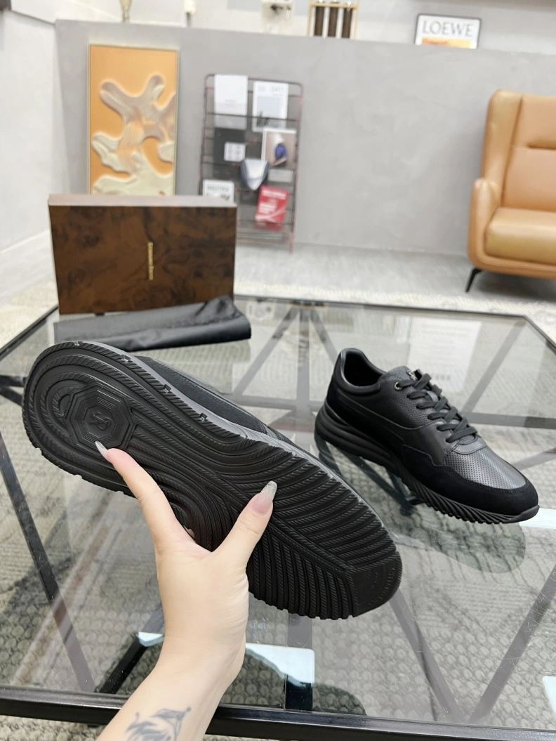 Lightweight Othxr Sneakers 211095