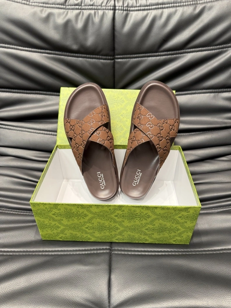 Gxccx Slippers Unique 156365