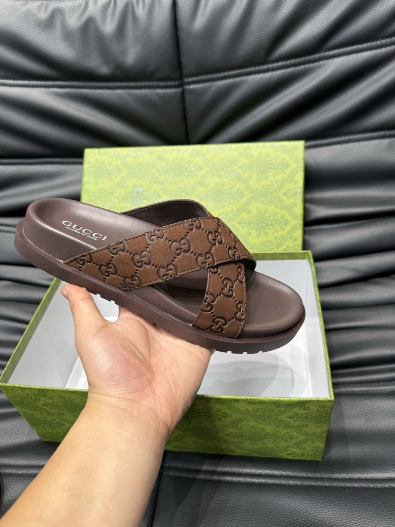 Gxccx Slippers Unique 156365
