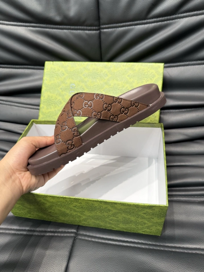 Gxccx Slippers Unique 156365