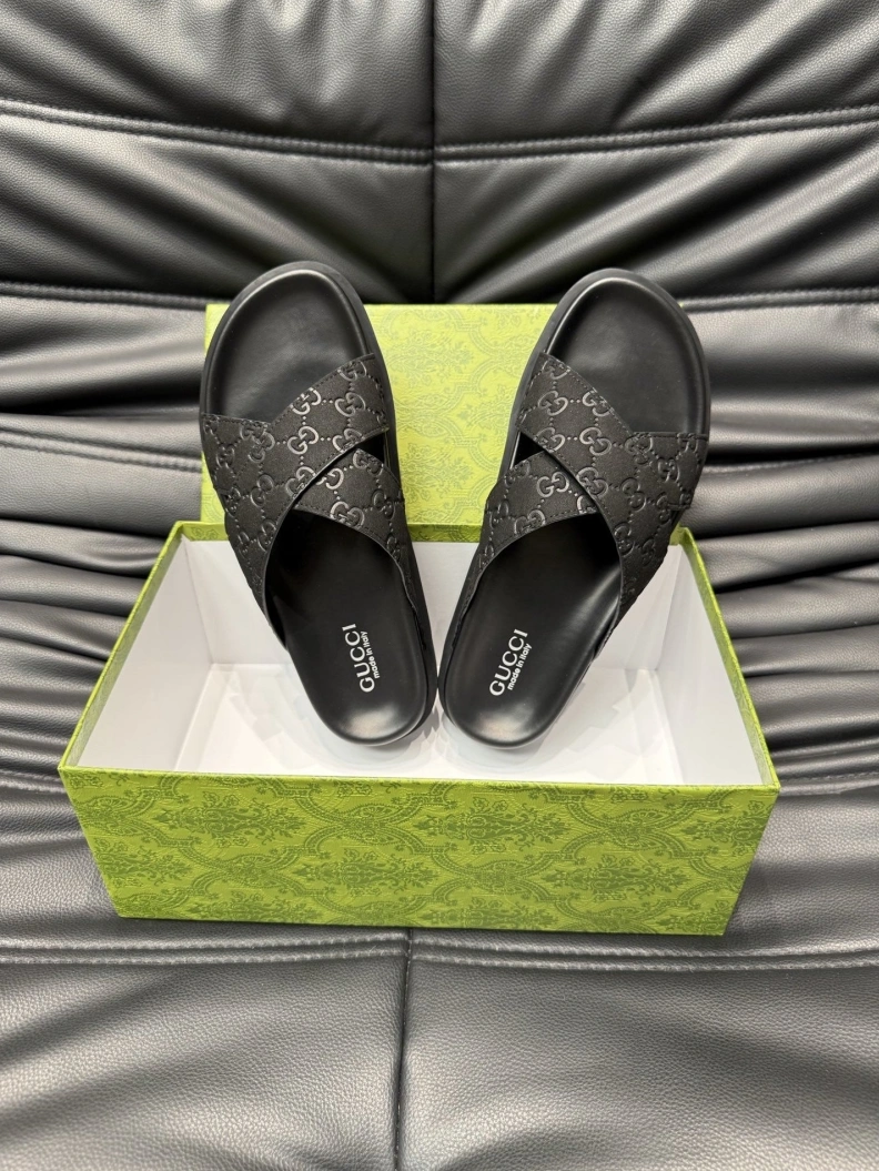 Popular Gxccx Slippers 156369