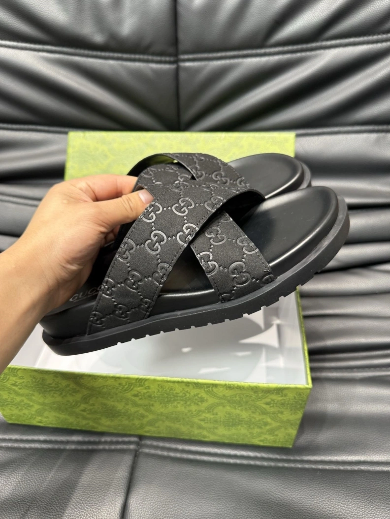 Popular Gxccx Slippers 156369