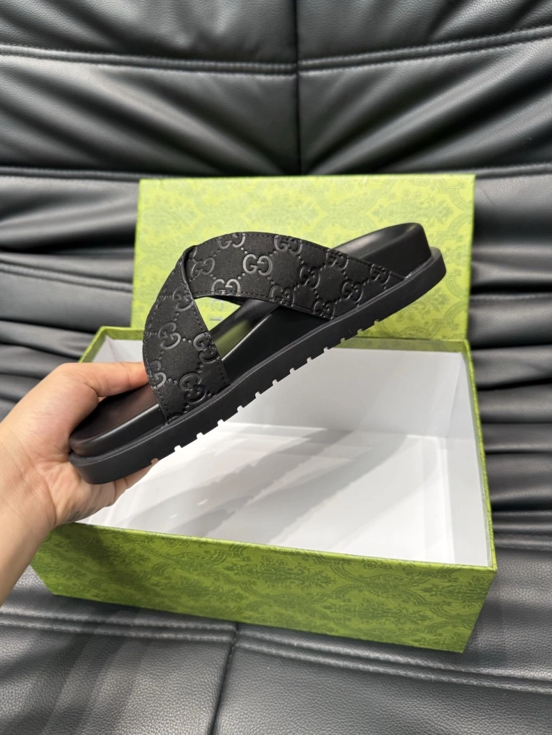 Popular Gxccx Slippers 156369