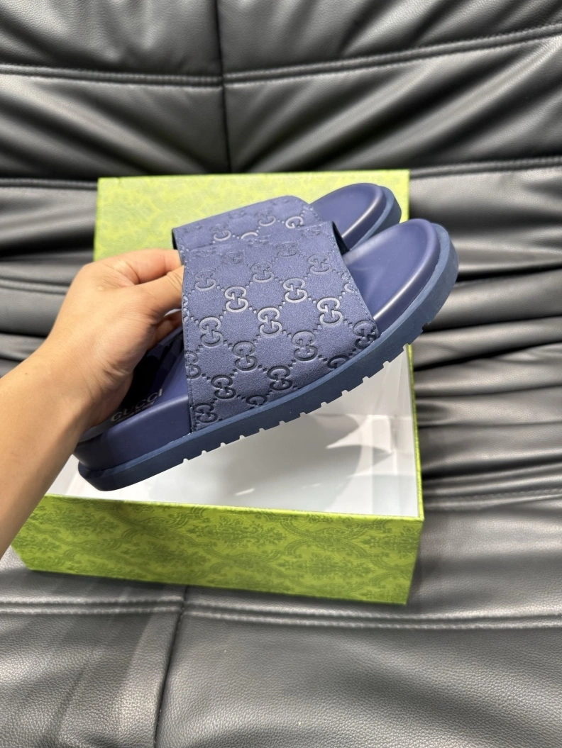 Gxccx Slippers EyeCatching 156366