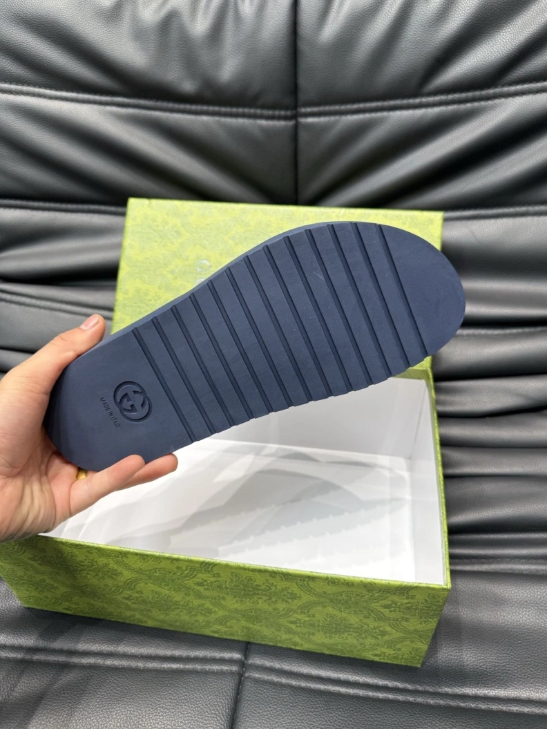 Stylish Gxccx Slippers 156367
