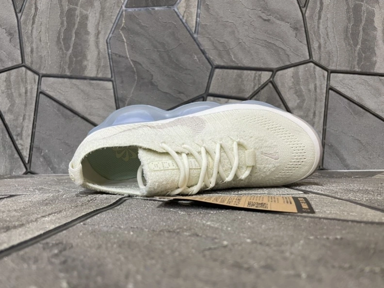 Minimalist Nxkx Sneakers 198746