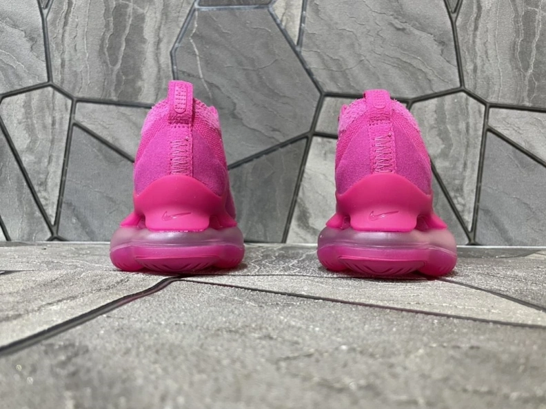 Bold Nxkx Sneakers 198725