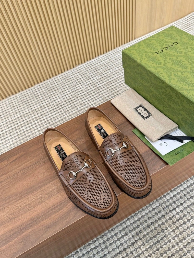 Gxccx Leather Shoes Bright 156629