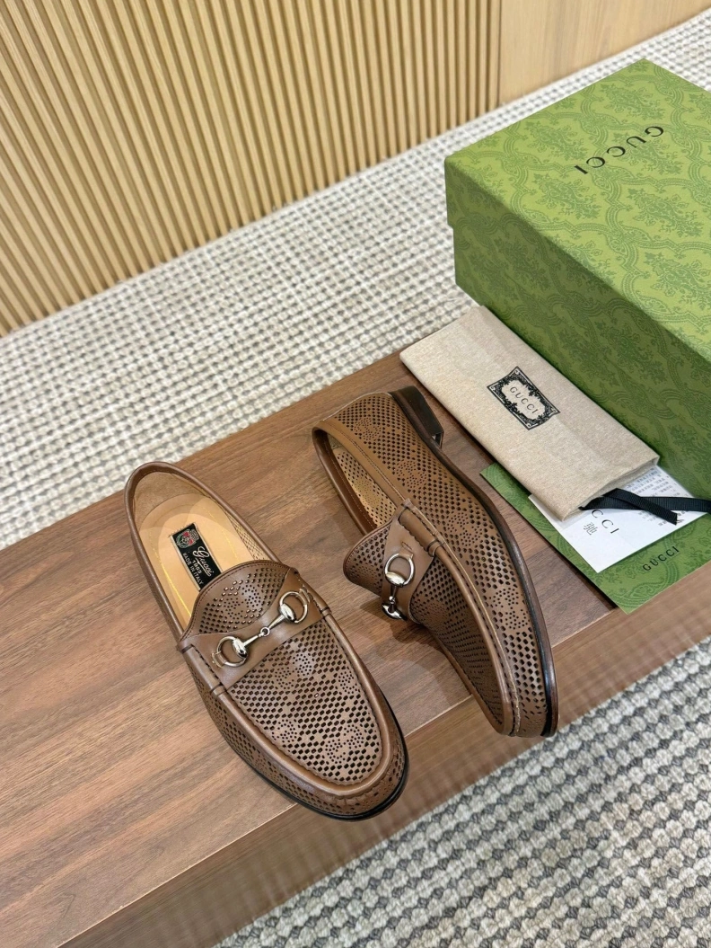 Gxccx Leather Shoes Bright 156629