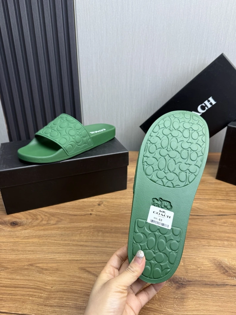 Durable Othxr Slippers 211805