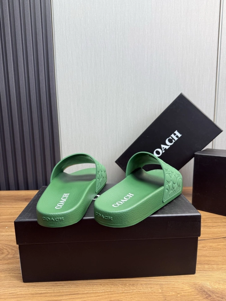 Durable Othxr Slippers 211805