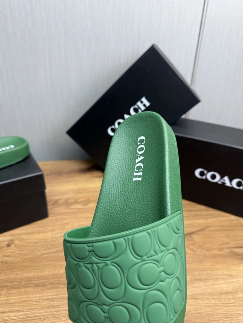 Durable Othxr Slippers 211805