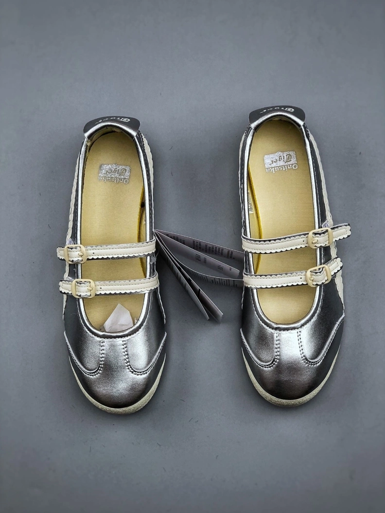 Versatile Othxr Sneakers 211079