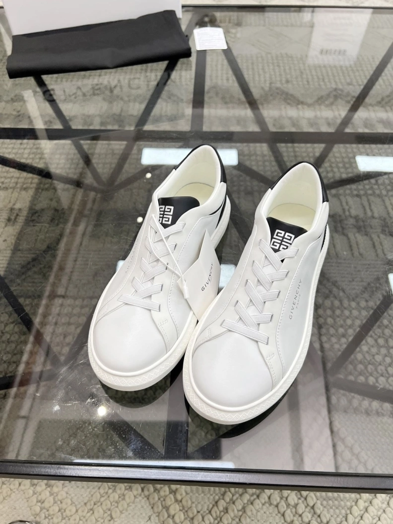 Gxvxnchy Sneakers StreetReady 152550