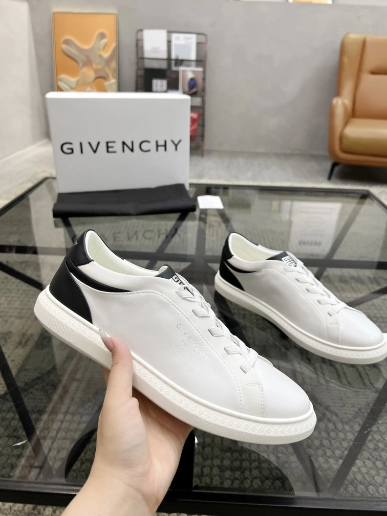 Gxvxnchy Sneakers StreetReady 152550