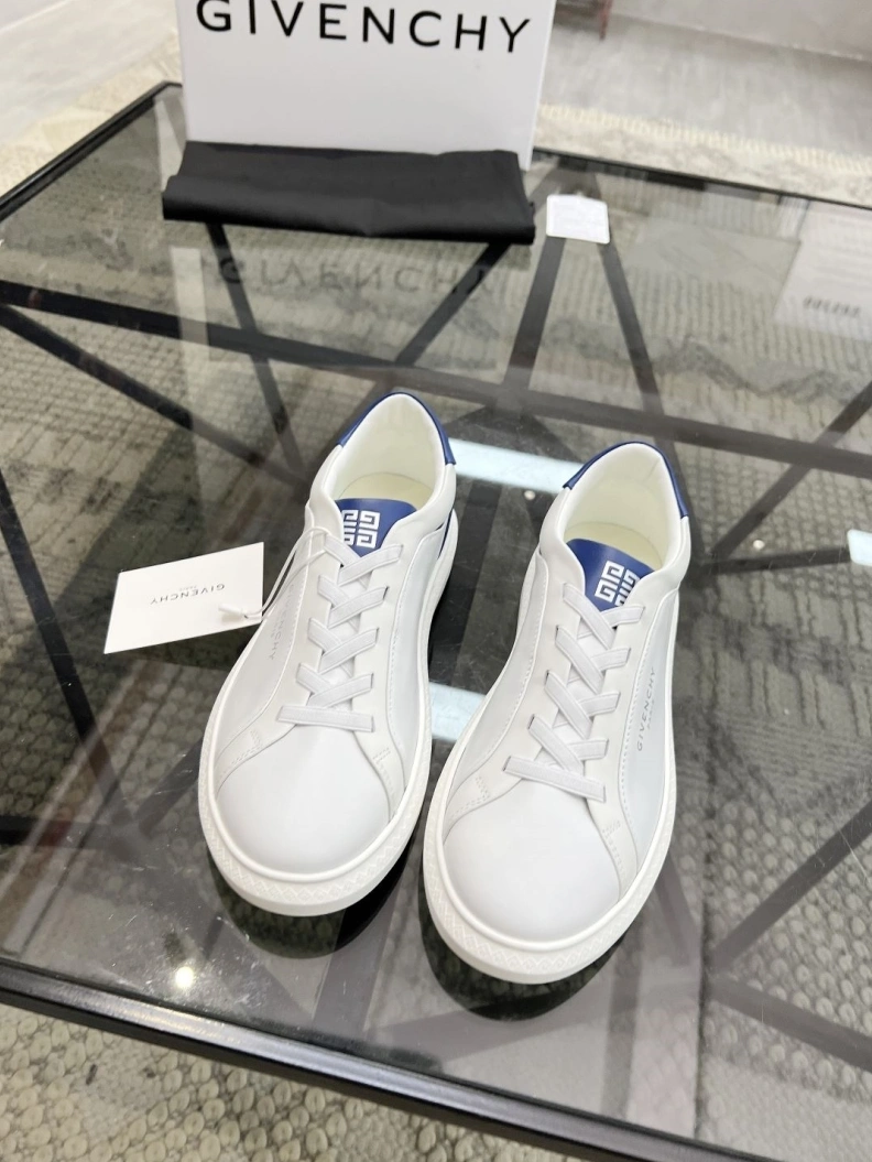 Bright Gxvxnchy Sneakers 152549