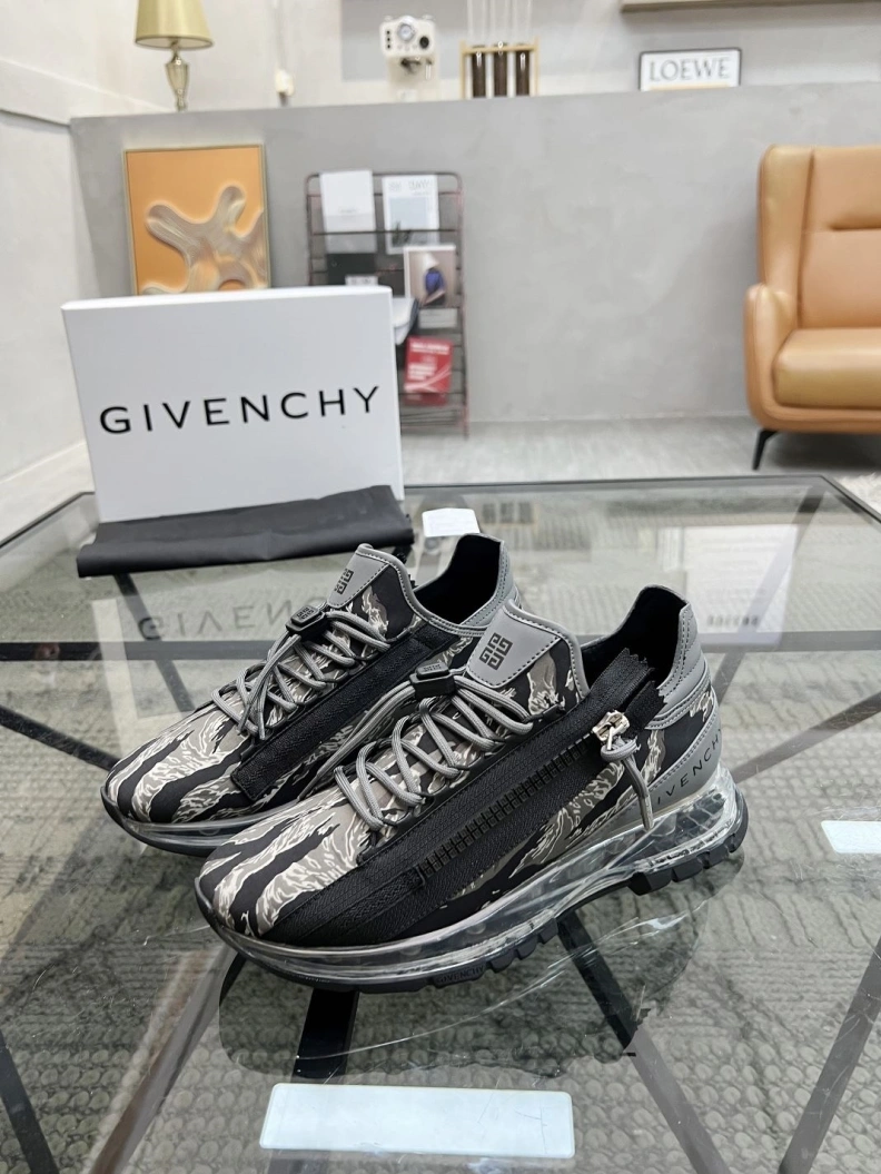 Elegant Gxvxnchy Sneakers 152546