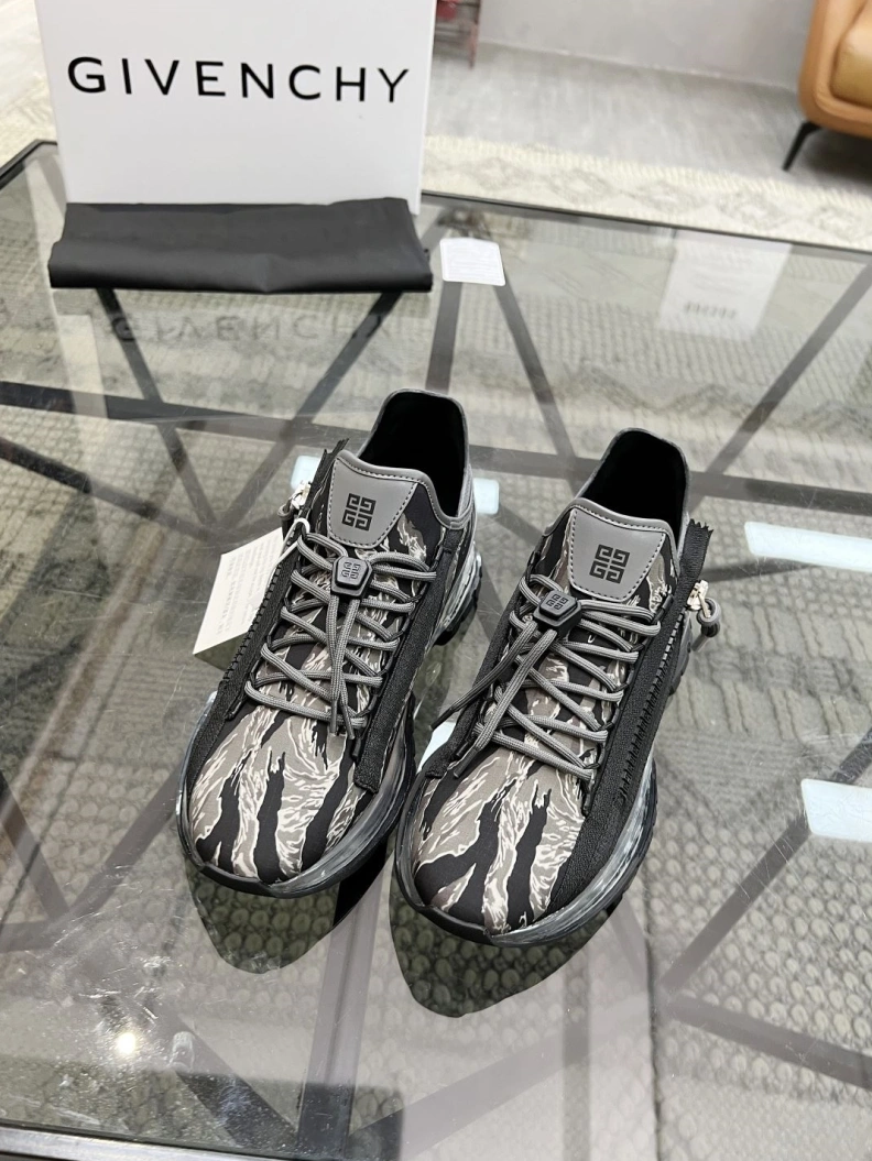Elegant Gxvxnchy Sneakers 152546