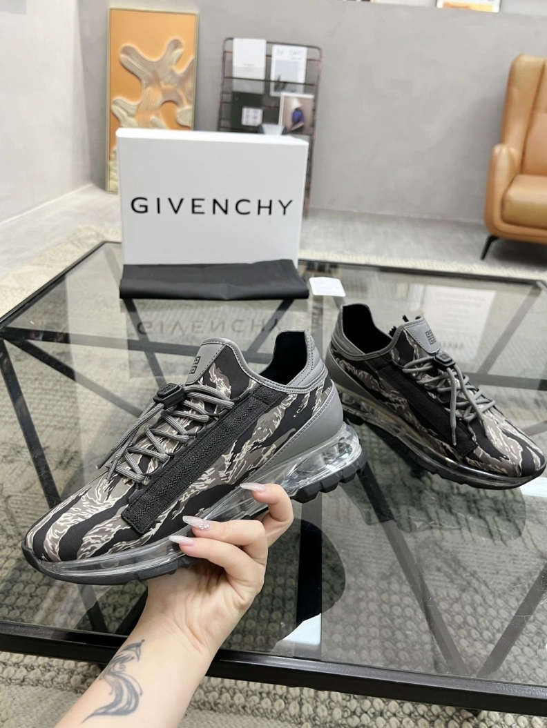 Elegant Gxvxnchy Sneakers 152546
