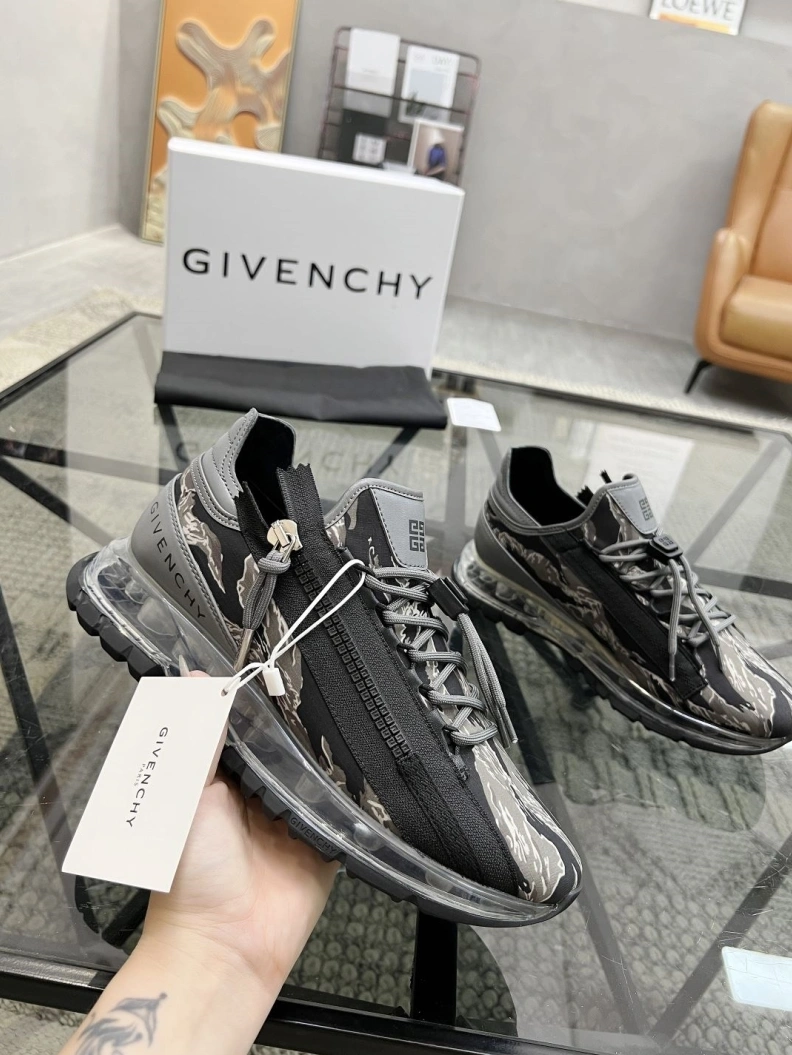 Elegant Gxvxnchy Sneakers 152546