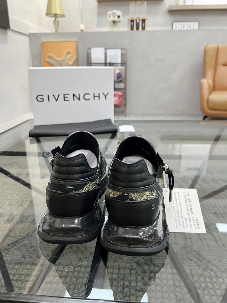 Gxvxnchy Sneakers Refined 152545