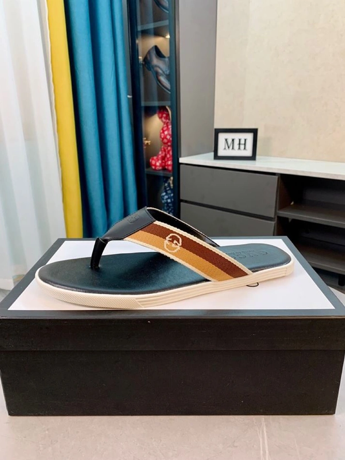 HighQuality Gxccx Slippers 156352