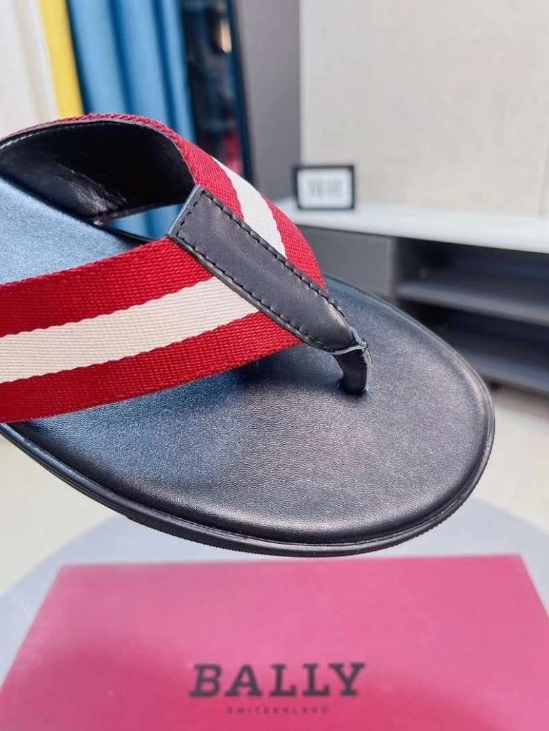 Functional Othxr Slippers 211800