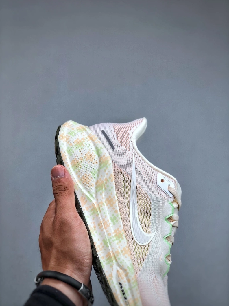 Efficient Nxkx Sneakers 198699