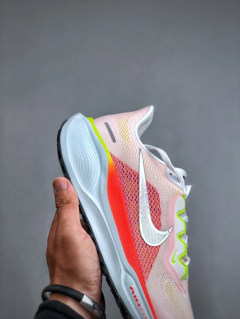Flexible Nxkx Sneakers 198707