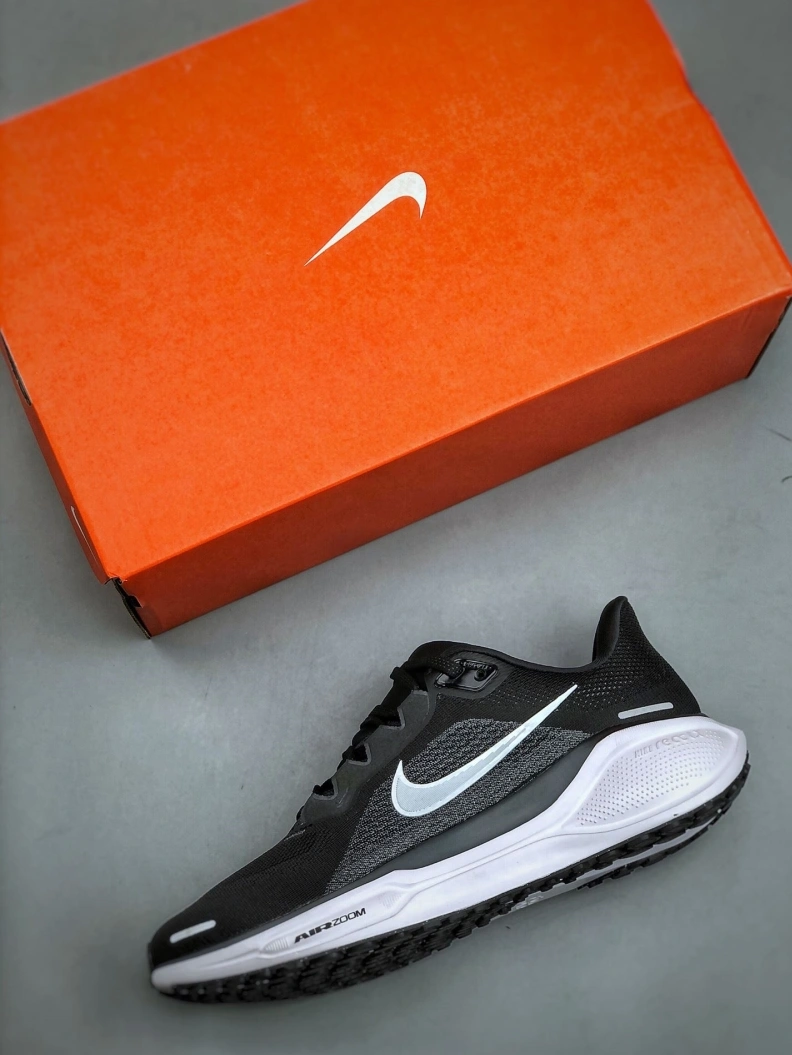 GoodFit Nxkx Sneakers 198700