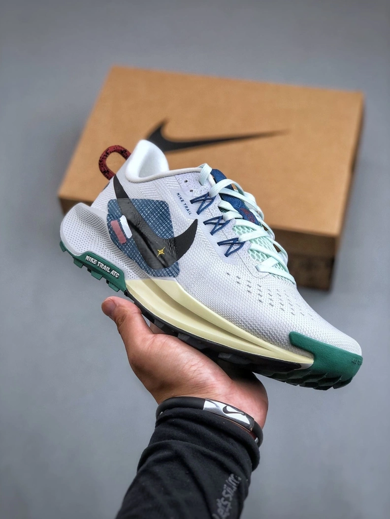 Refined Nxkx Sneakers 198688