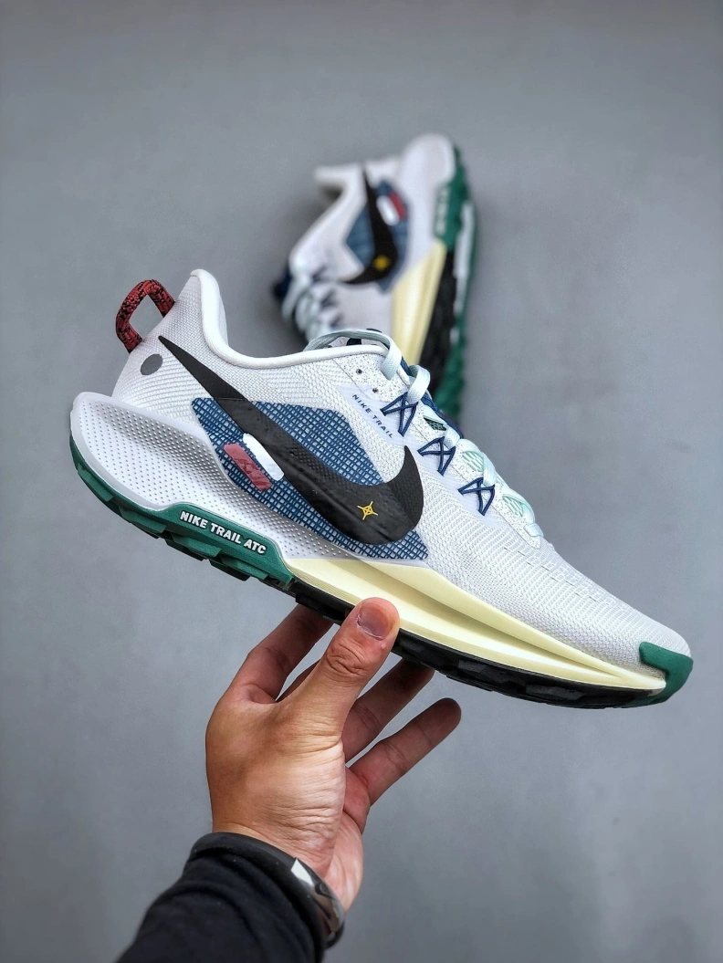 Refined Nxkx Sneakers 198688
