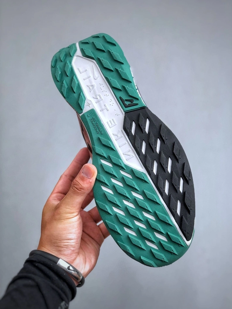 Refined Nxkx Sneakers 198688
