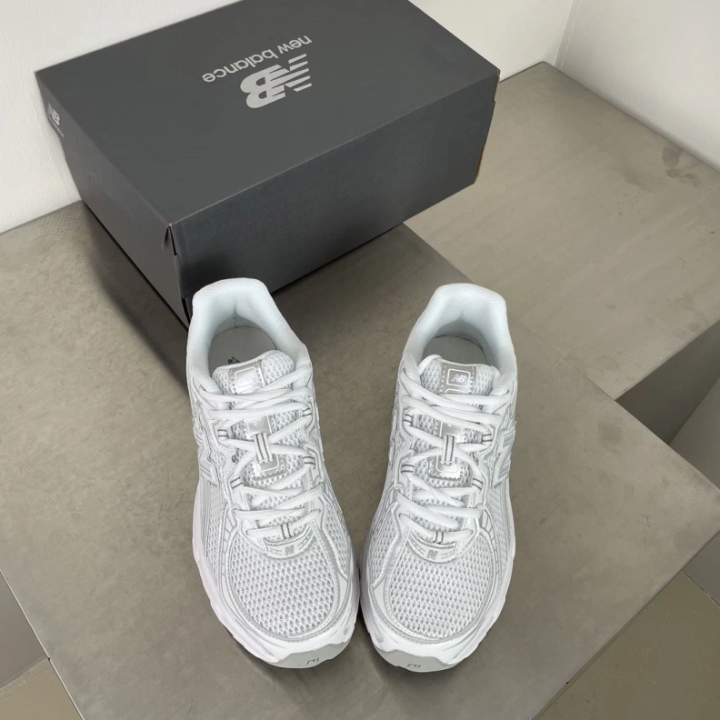 Trendsetting Othxr Sneakers 211062