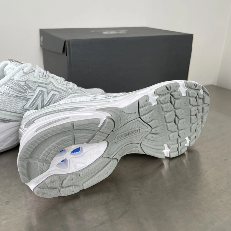 Trendsetting Othxr Sneakers 211062