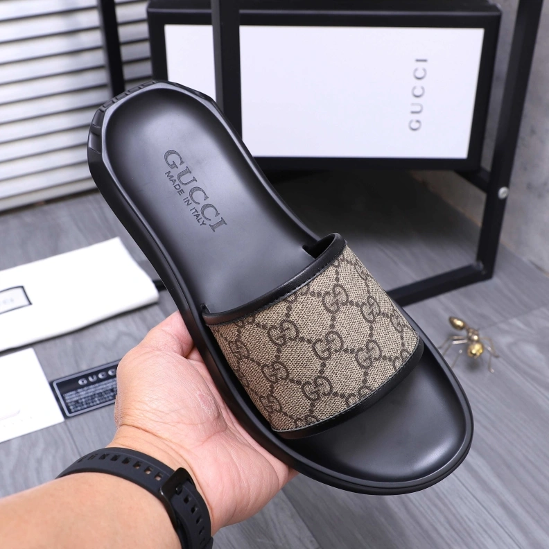 Gxccx Slippers Versatile 156345
