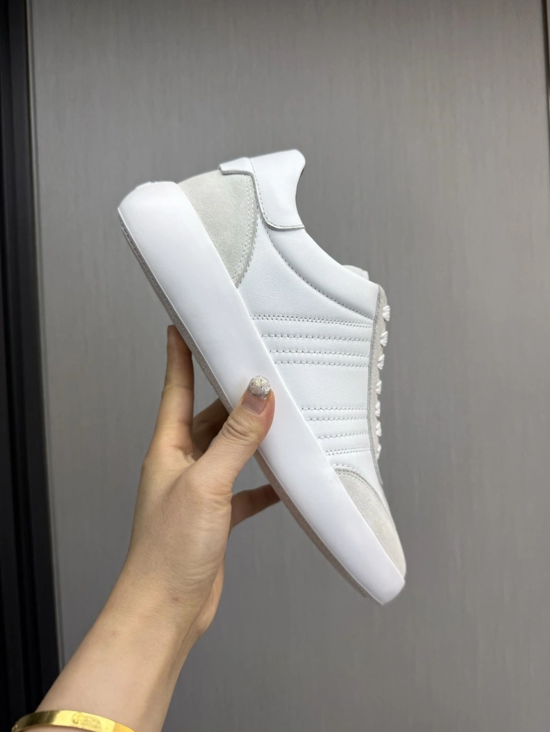 Minimalist Othxr Sneakers 211056