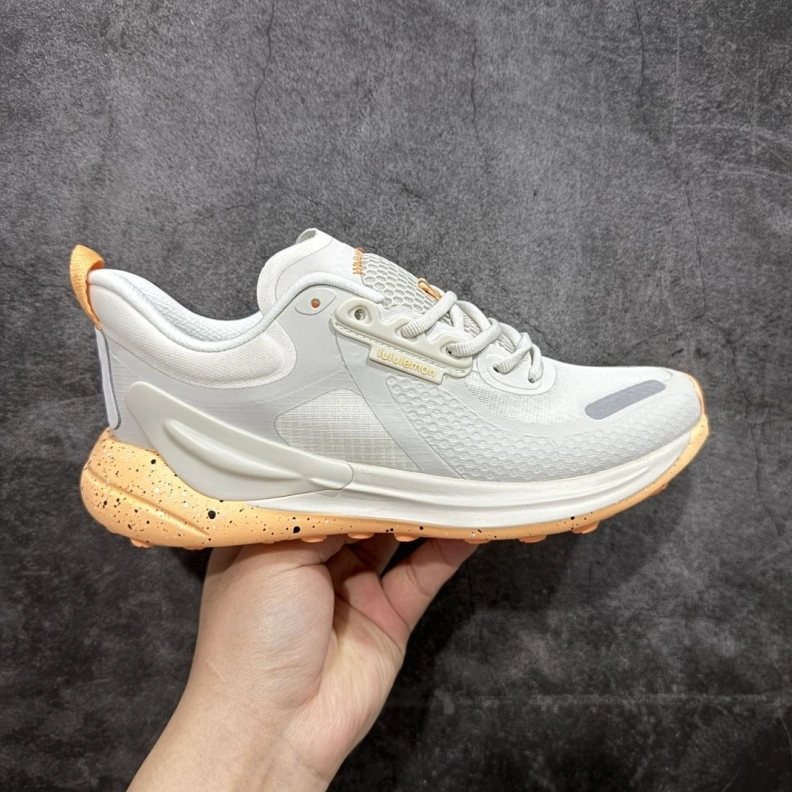 WellDesigned Othxr Sneakers 211055