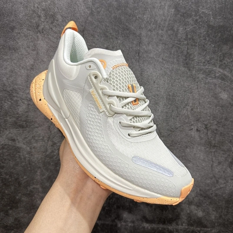 WellDesigned Othxr Sneakers 211055
