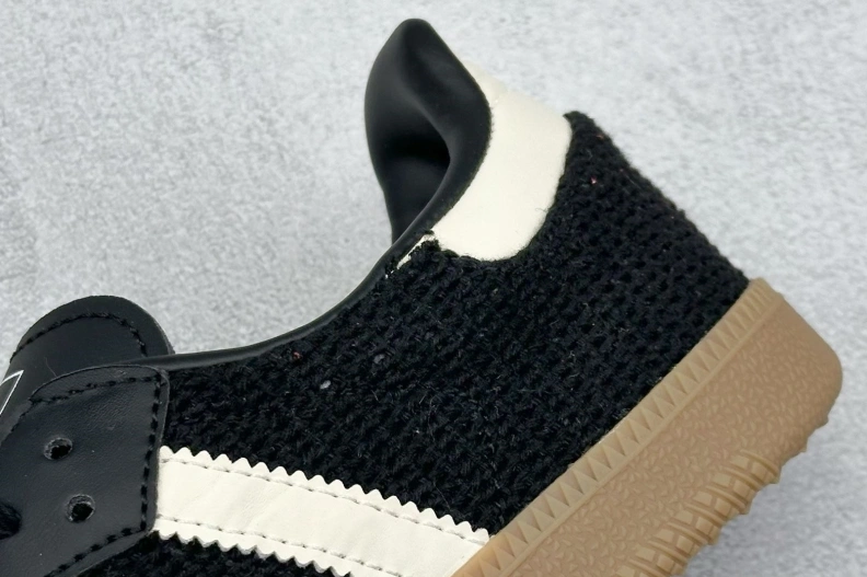 Durable Mxnxlo Blxhnxk Sneakers 192956