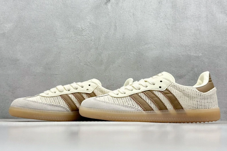 Mxnxlo Blxhnxk Sneakers ModernLook 192955