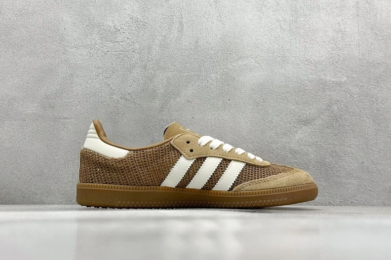 Mxnxlo Blxhnxk Sneakers GoodFit 192961