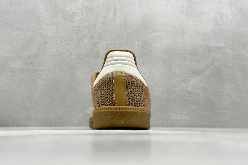 Mxnxlo Blxhnxk Sneakers GoodFit 192961