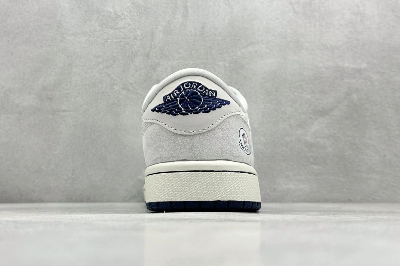 Durable Mxnclxr Sneakers 197430
