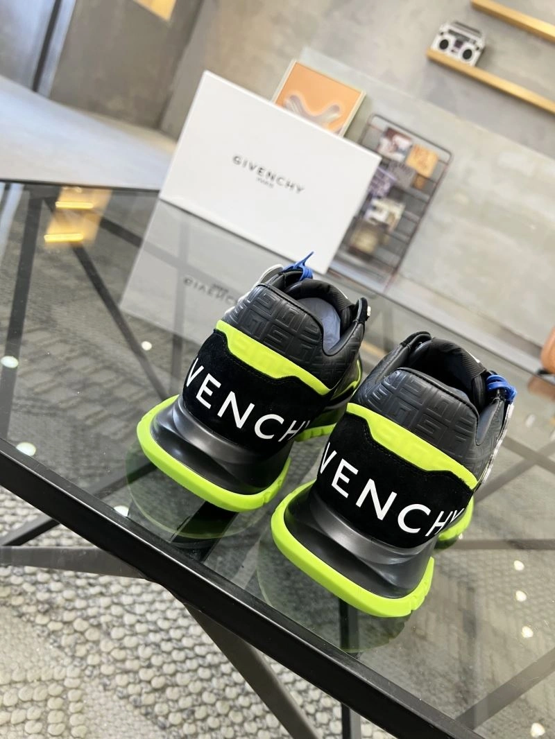 Bold Gxvxnchy Sneakers 154943
