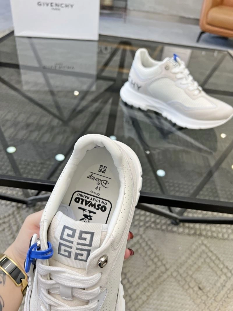 Gxvxnchy Sneakers Lightweight 154934