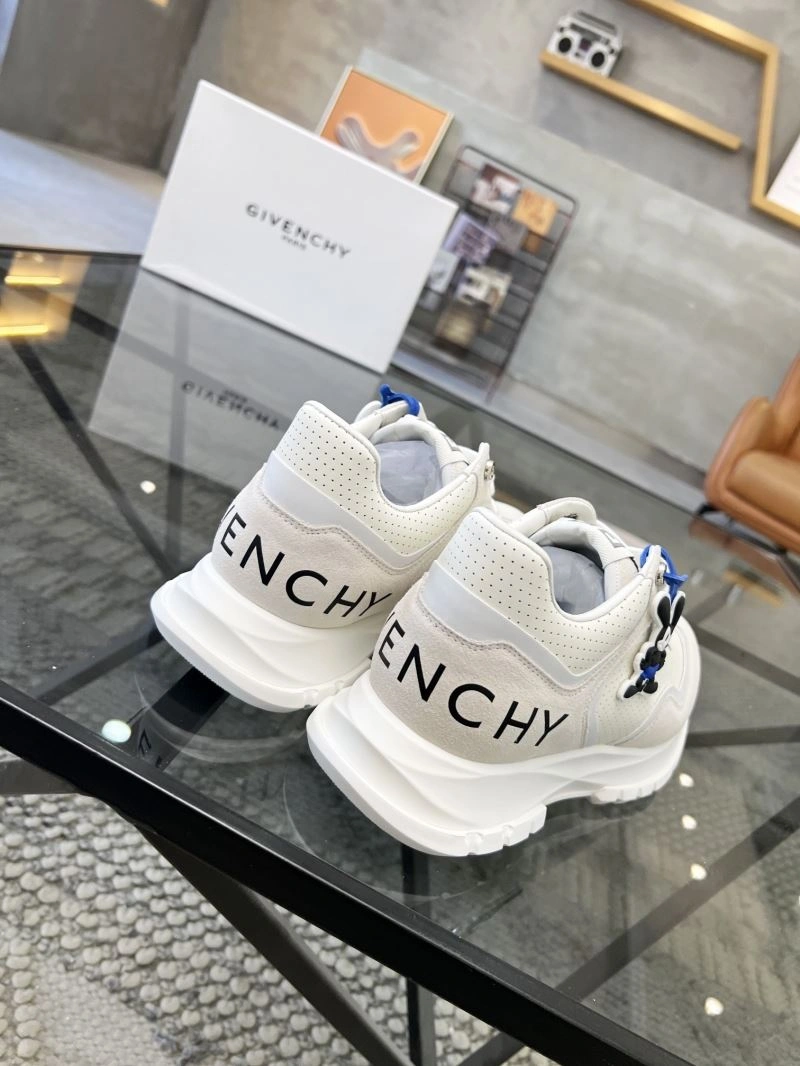 Gxvxnchy Sneakers Lightweight 154934